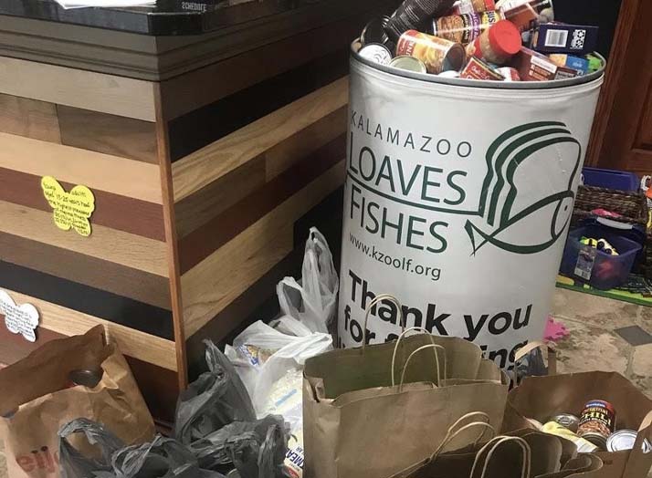 Chiropractic-Kalamazoo-MI-Loaves-and-Fishes-Donation