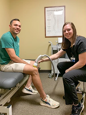 Chiropractic-Kalamazoo-MI-SoftWave-Treatment-Knee-2